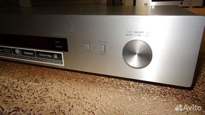 Yamaha NP-S303 Сетевой плеер