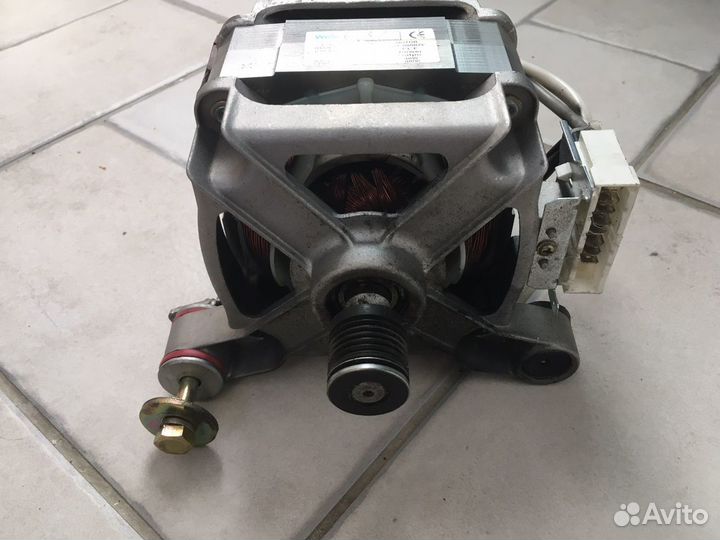 Двигатель стиральной машины indesit iwsc 5105