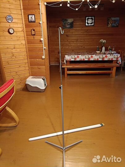 Экран СССР для проектора рулонный со штативом б/у