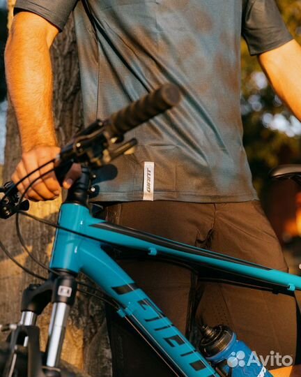 Велосипед giant ATX 26 27.5 2022