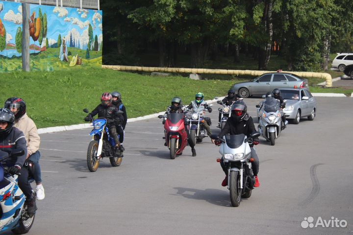 Yamaha FZ 400
