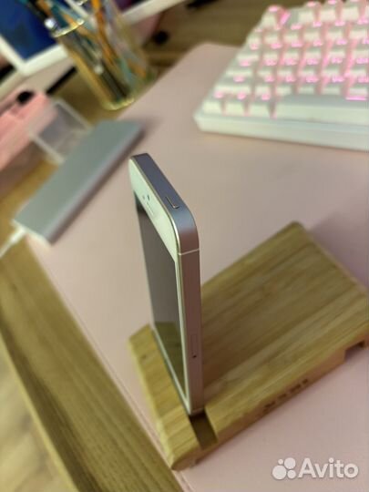 Apple iPhone SE A1723