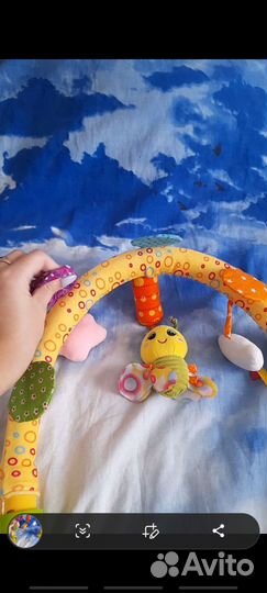 Игрушка на коляску