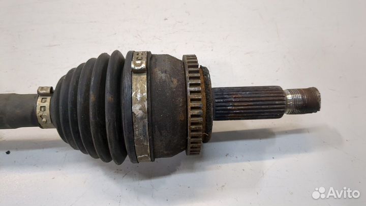 Полуось правая передняя Hyundai Veloster 2011