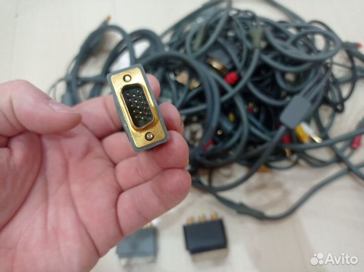 AV кабель для xbox 360