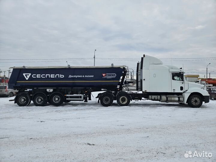 Freightliner Columbia, 2003