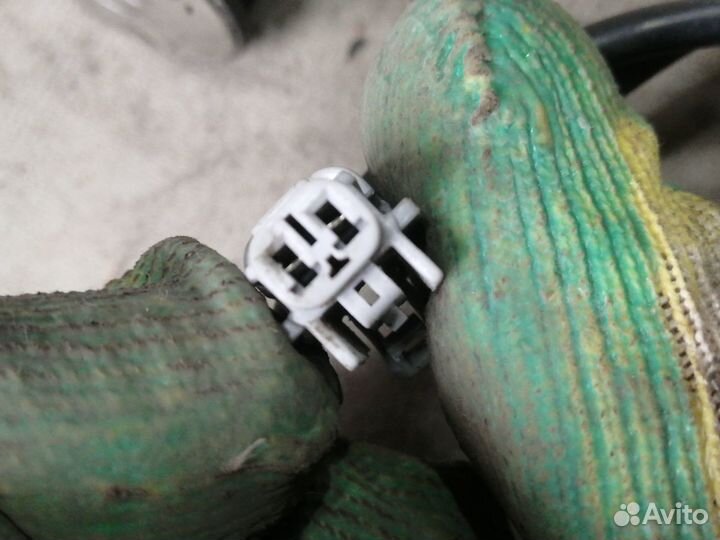 Личинка замка Nissan Primera без ключа 1996-2002