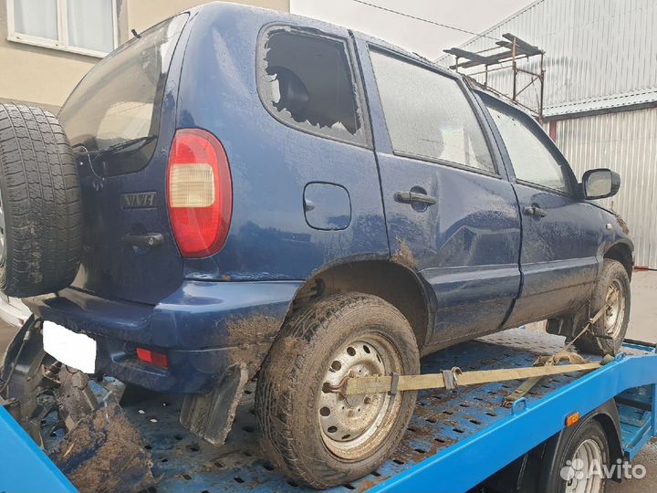 Кузов аварийный Нива Шевроле 2008 гв с разборки