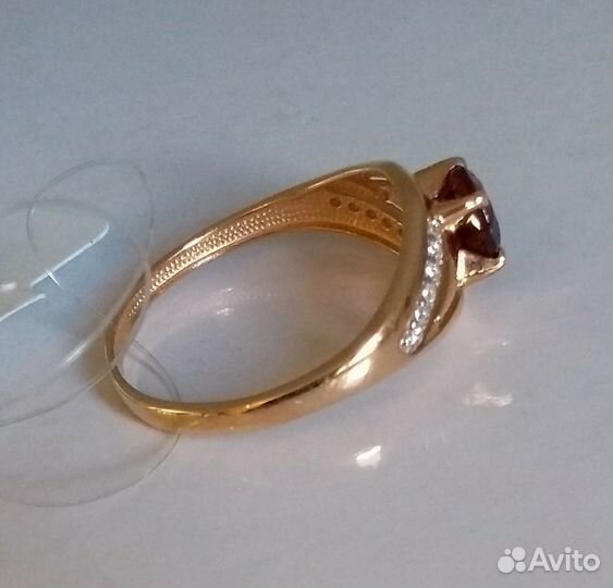Золотое кольцо р.16,5 с гранатом Новое 3024/гр