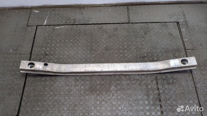 Усилитель бампера Renault Clio, 2006