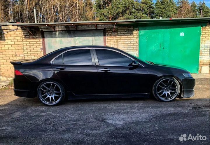 Спойлер ducktail honda accord 7 (2002-2008)