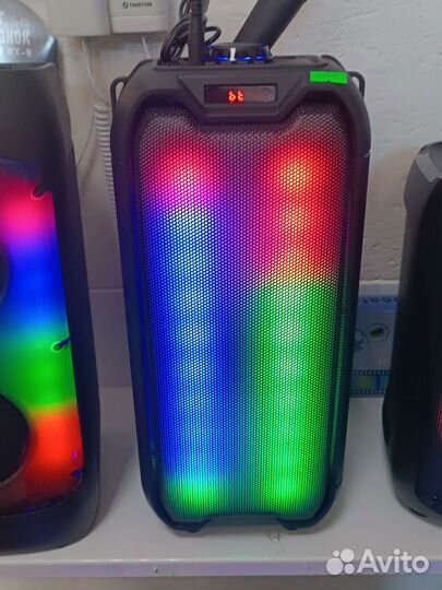 Блютуз колонка