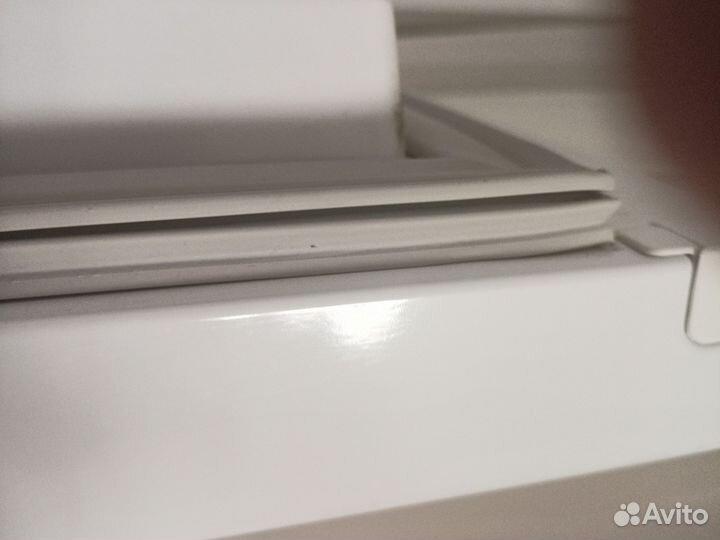Уплотнитель двери для холодильника