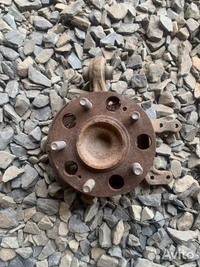 Кулак поворотный задний левый Hyundai Elantra HD