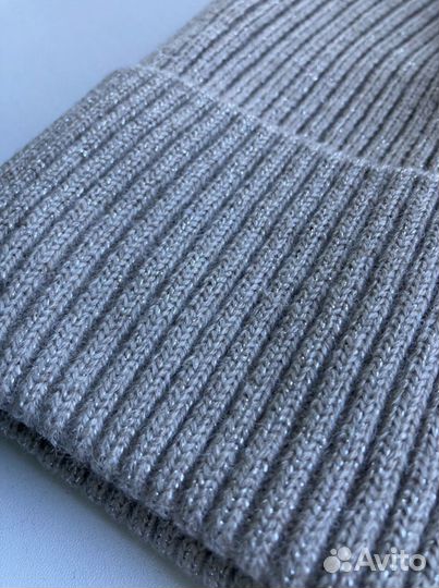 Шапка женская вязаная