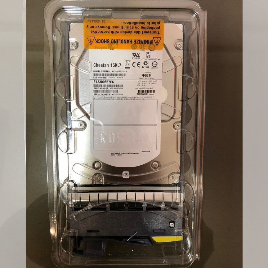 [X279A-R5] Жесткий Диск Netapp 300gb 108-00156+B3 Fc X279a-R5