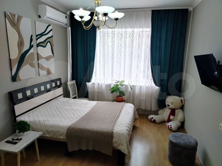 3-к. квартира, 97 м², 2/4 эт.