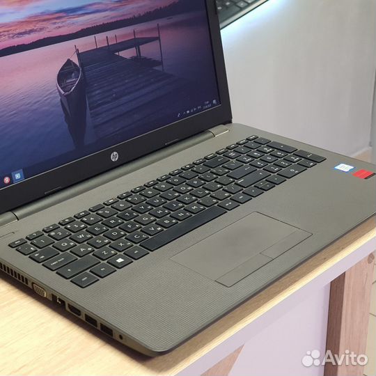 Игровой HP Core i3-7/8 gв/R5 М330(2gв) /HDD 500