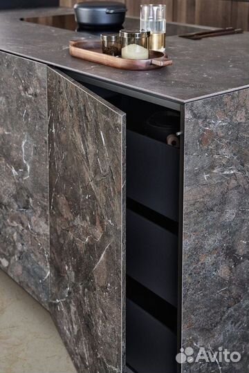 Столешница из керамогранита