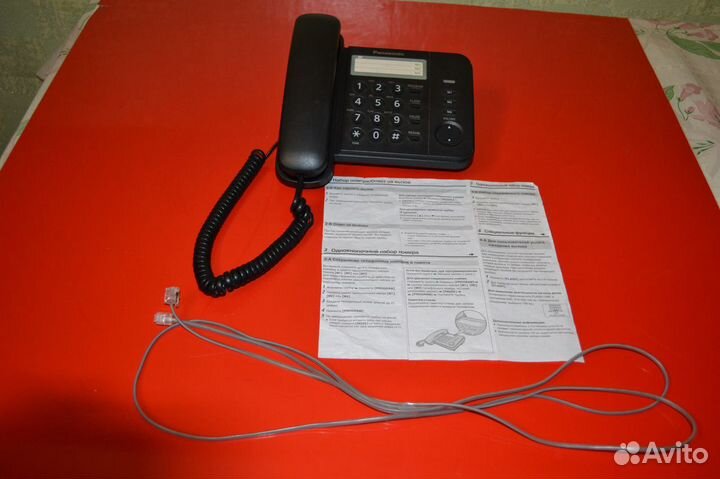 Телефон Panasonic KX-TS2352 новый
