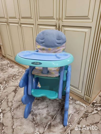 Детский стульчик для кормления трансформер
