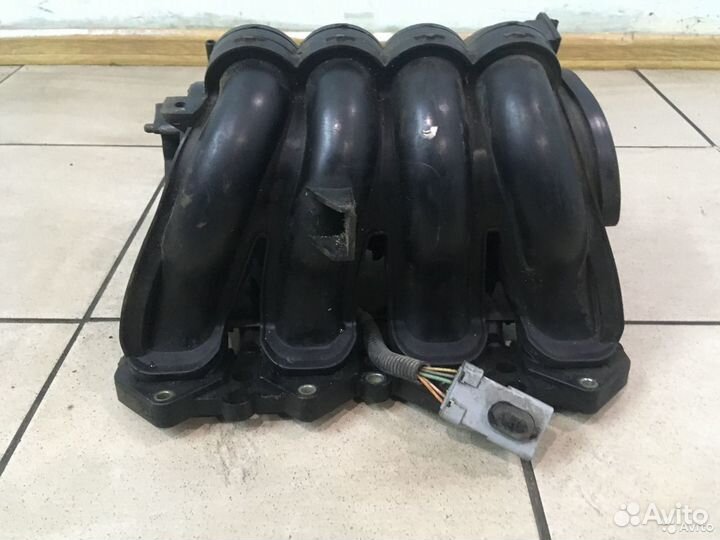 Впускной коллектор Citroen С2