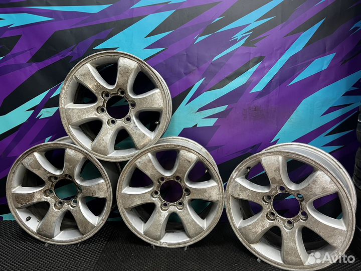 Комплект оригинальных литых дисков R17 6x139.7