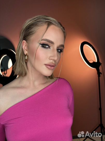 Макияж и прическа с выездом и без