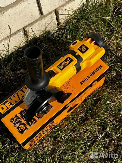 Болгарка Dewalt 125mm