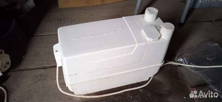 Насос измельчитель Канализационныйи. Поплавок