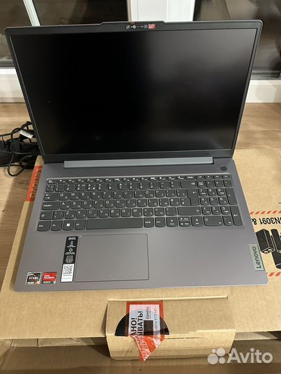 Ноутбук Lenovo IdeaPad Slim 3