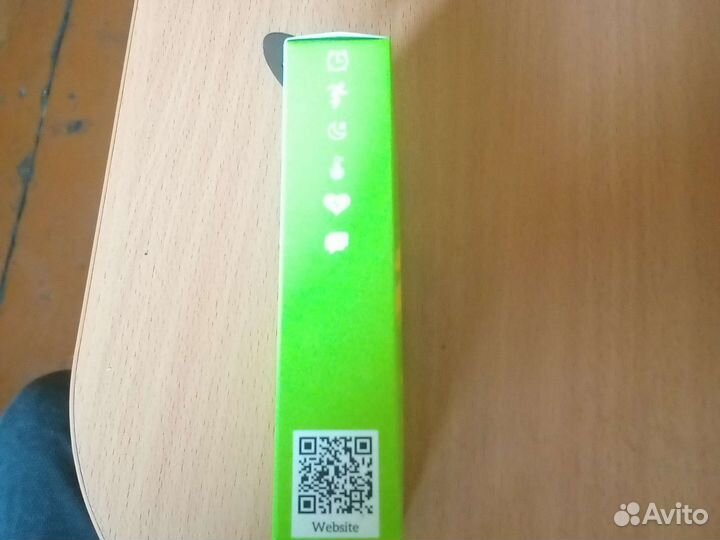 Smart sports bracelet