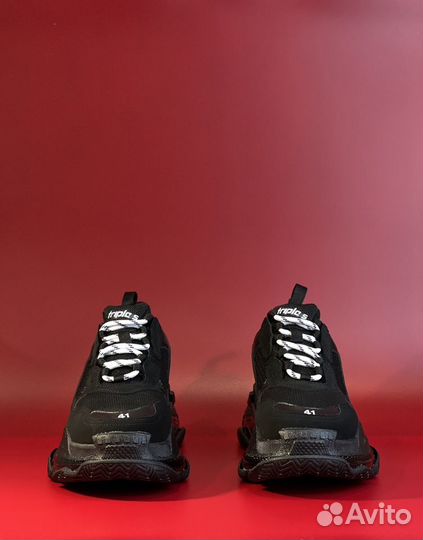 Balenciaga Triple S Black