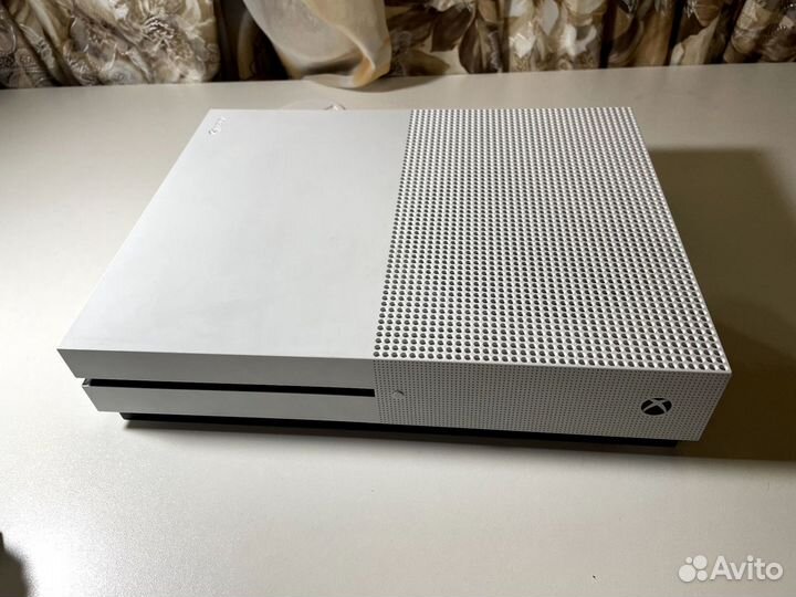 Xbox One s 1tb