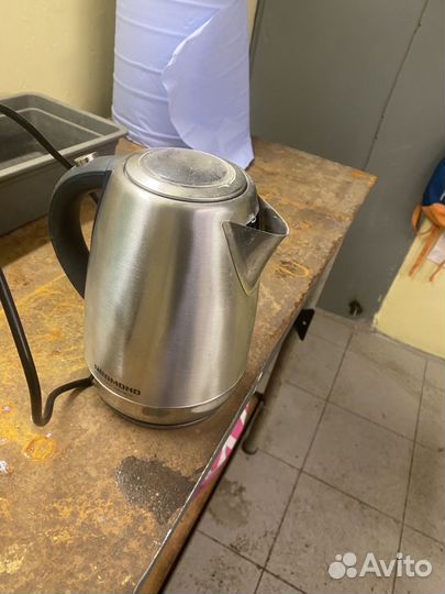 Чайник электрический 0,7
