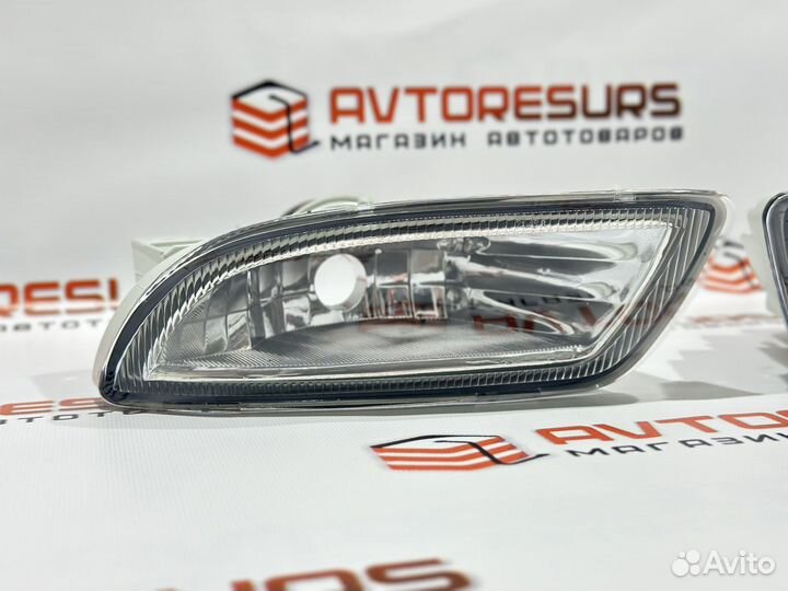 Фары противотуманные Toyota Caldina 210 1997-2002