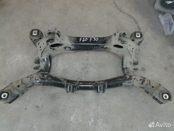 BMW 1 F20 f30подрамник задний
