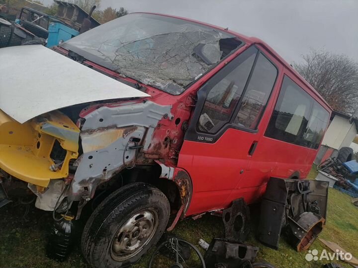 Запчасти на ford transit 2005г