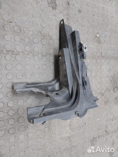 Кронштейн фары BMW X5 E70, 2007