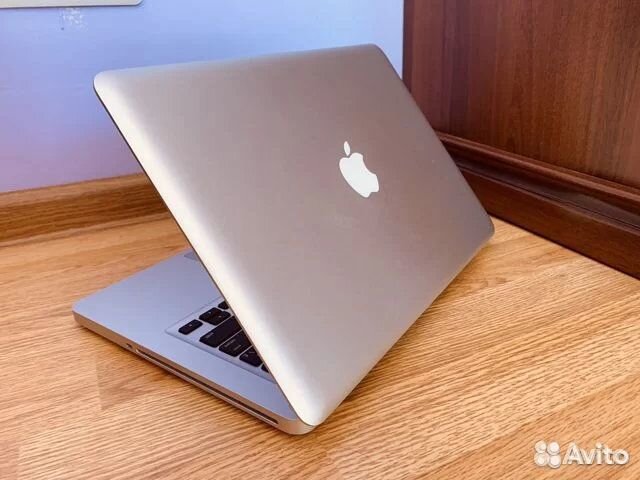 MacBook Pro i5/8GB/250SSD