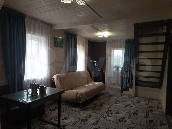 Дом 64 м² на участке 6,7 сот.