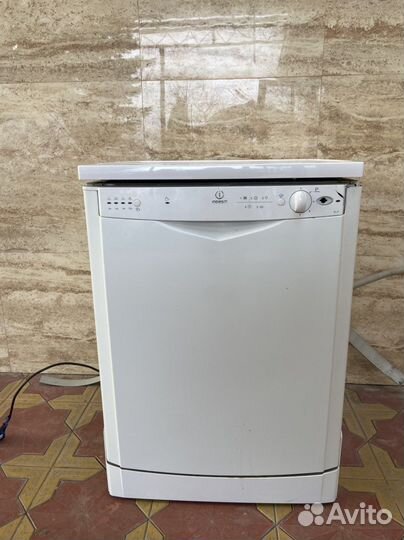 Посудомоечная машина Indesit