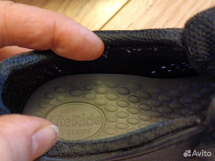 Кроссовки crocs детские