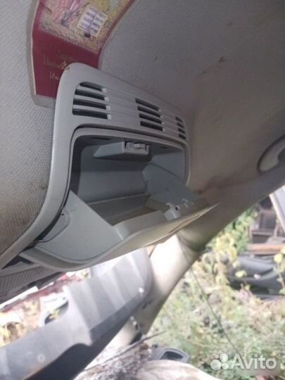 Очечник Volkswagen Passat 6 2008