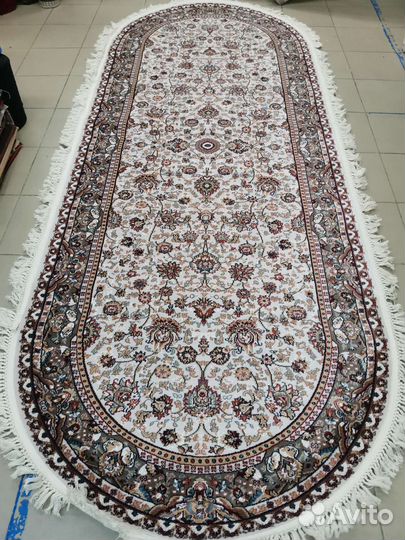 Ковёр овальный 1.2х3 в магазине 