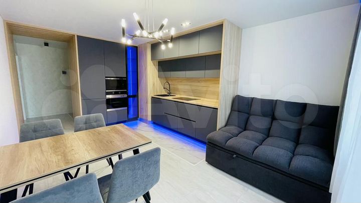 2-к. квартира, 67,9 м², 13/14 эт.