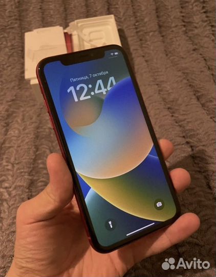 iPhone Xr, 64 ГБ