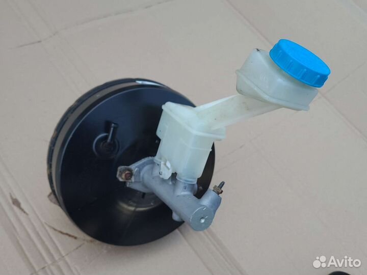 Усилитель тормозов вакуумный Nissan Primera P12