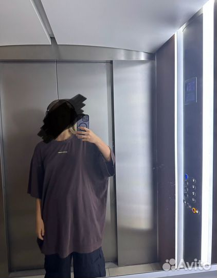 Monochrome футболка