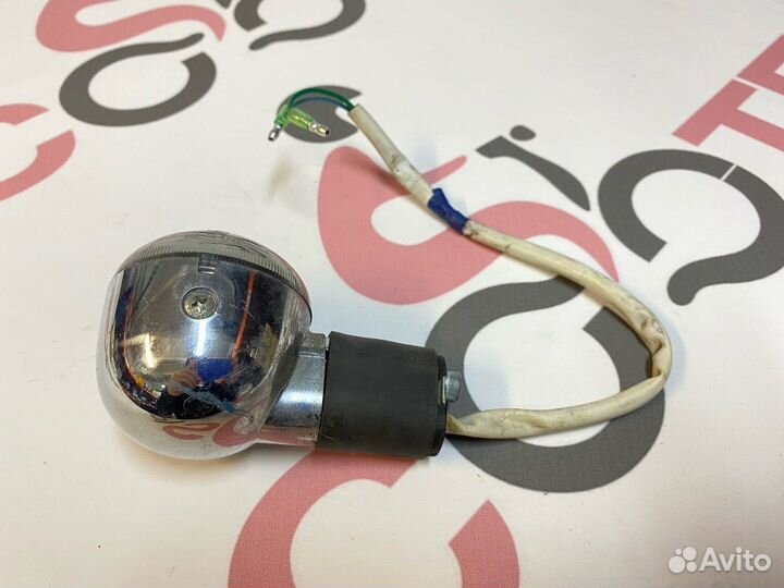 Поворотник передний правый Honda Benly AA03 Б/У